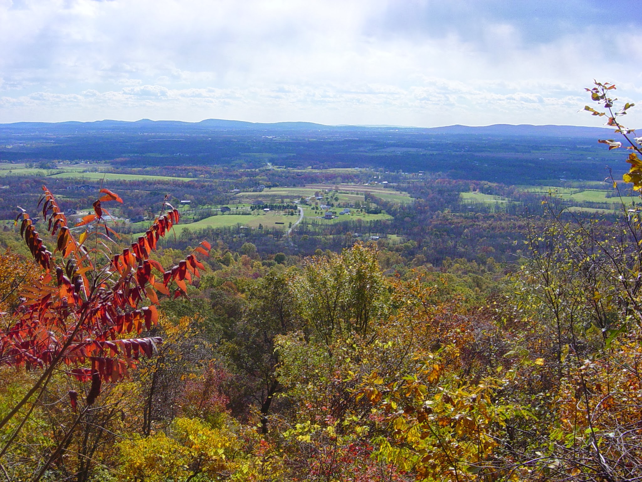 Cumberland Valley overlook in fall